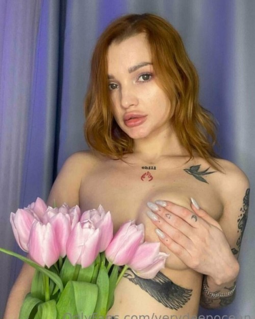 Amberfoxyyy Nude 18