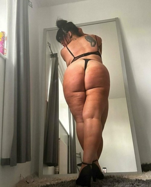 Bbw-mom-free-26.jpg