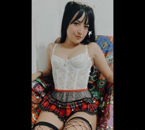 Alicepagaany_19.jpg