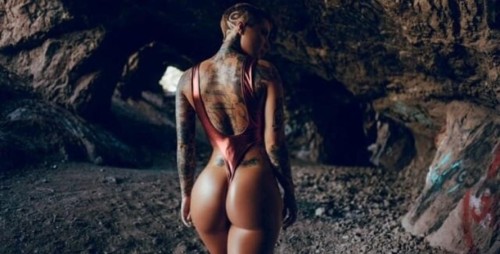 Christy Mack (115)