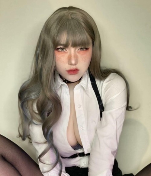 Naughty-Rabbit_18.jpg