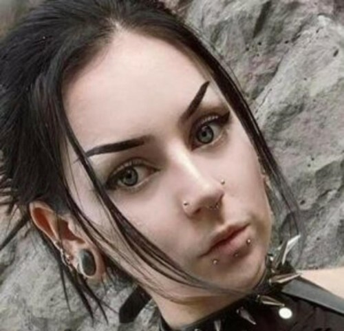 NevernaNoir-mygothpersonality_16.jpg