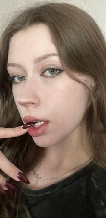 Poisonn_girl-piececitosymanitas_6.jpg