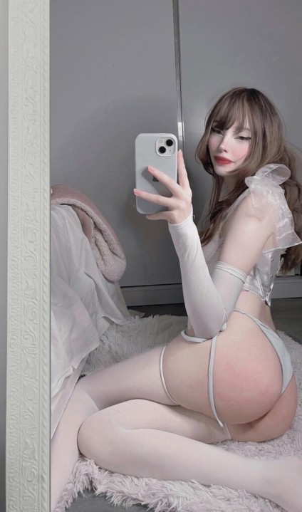 Romllr-Nude_14.jpg