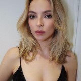 Celeb-Jodie-Comer_81