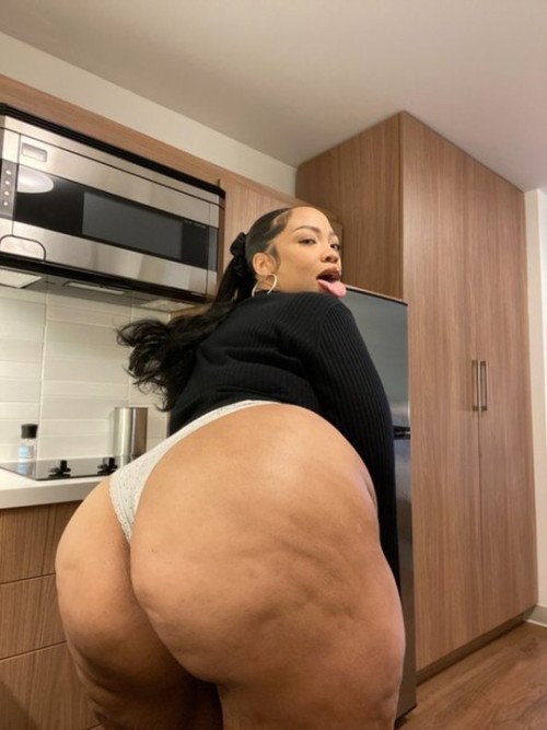 boujeebombshell-.-BIG-BOUJEE-.-thebbwbombshell_5.jpg