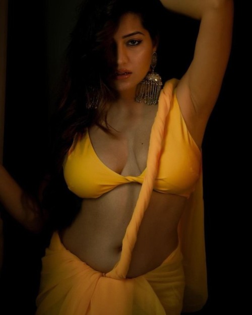 Indian-Simran-kaur_13.jpg