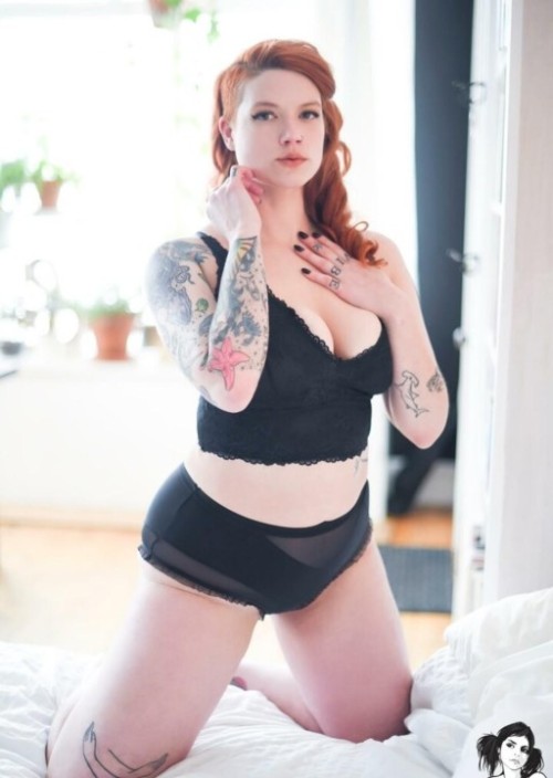 Kattolene-Nude_22.jpg