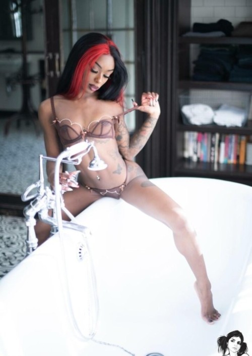Tessartiste-Nude_21.jpg
