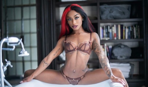 Tessartiste-Nude_22.jpg