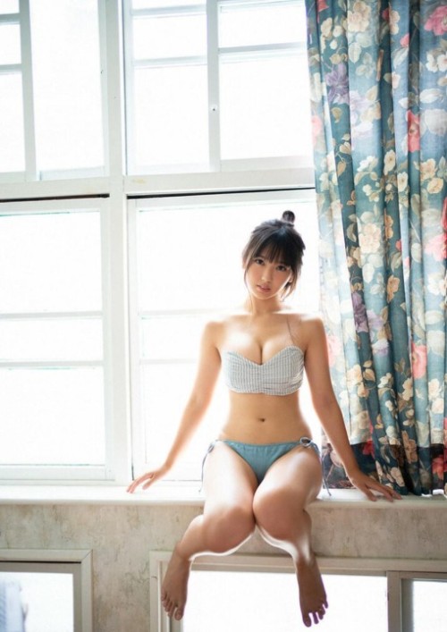 Aika-Sawaguchi_2.jpg