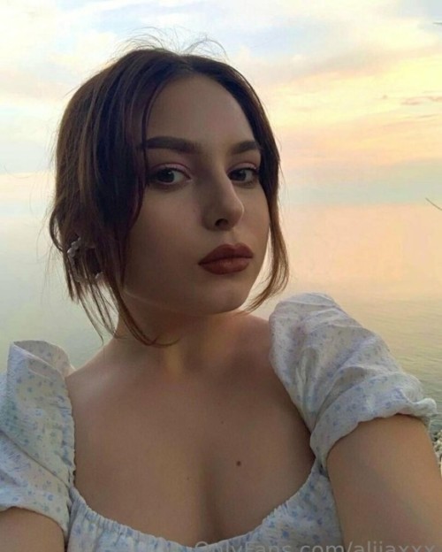 Aliiaxxx-alixxania_17.jpg