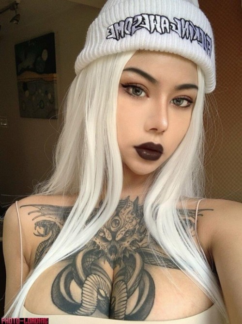 DeerWhite_-14.jpg
