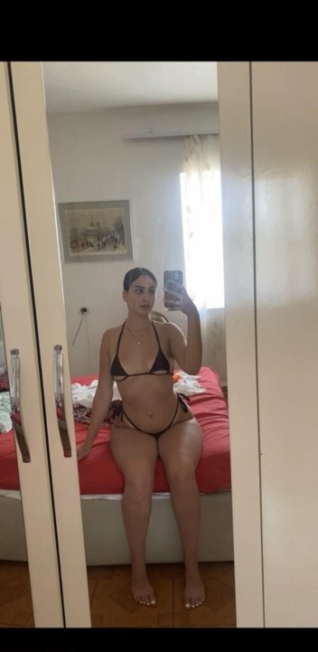 Albanianbarbie-eyesbeauty__3.jpg
