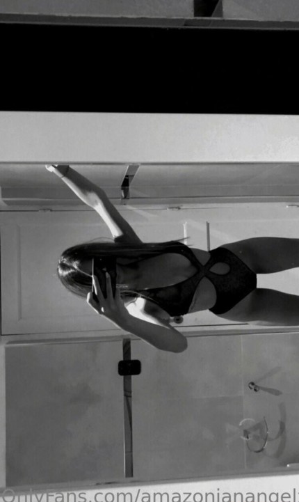Amazonianangelx-rott3nangel_5.jpg