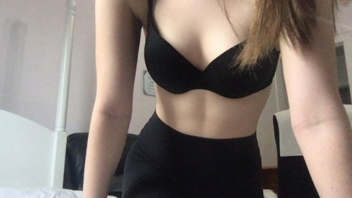 Asiangirlie-Nude_3.jpg