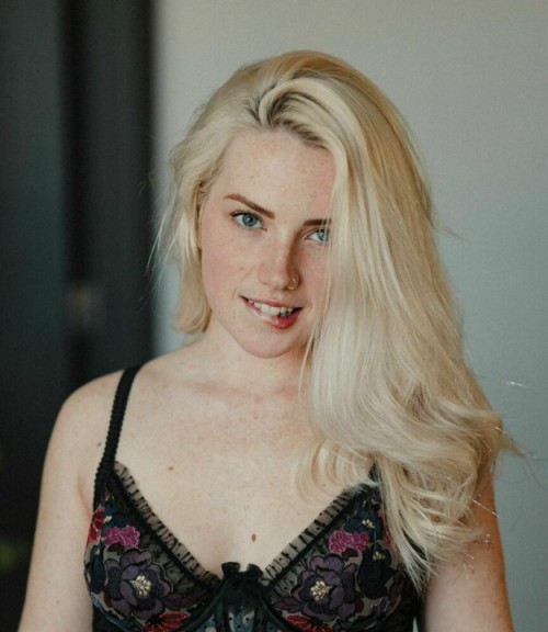 Lilkittyqueen-192c221d6eabf67e8.jpg