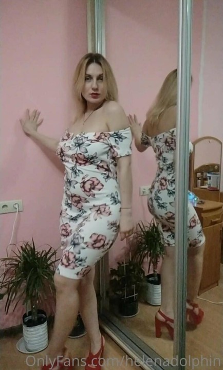 Helena-Dolphin-15.jpg