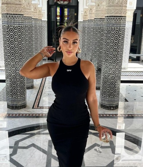 Andreea-andreeatee__13.jpg