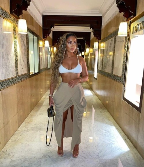 Andreea-andreeatee__19.jpg