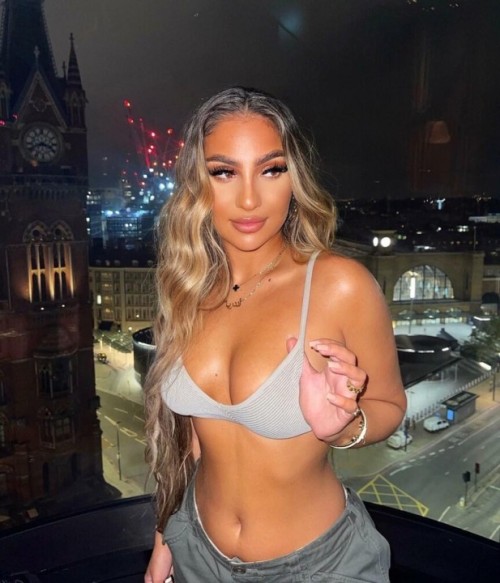 Andreea-andreeatee__26.jpg