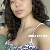Aulii-Cravalho_12