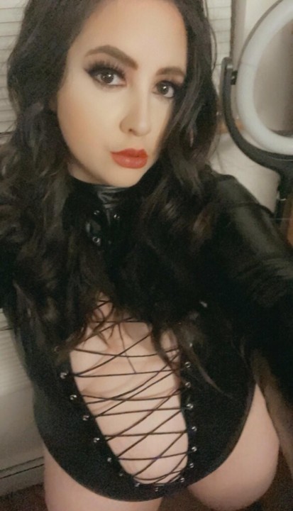 Ava_hadley-ava-hadley_4.jpg