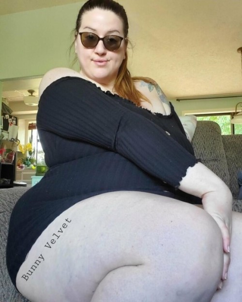 Bunnyvelvettvfree-Nude_5.jpg