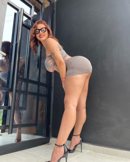 Devil-Khloe-14.jpg