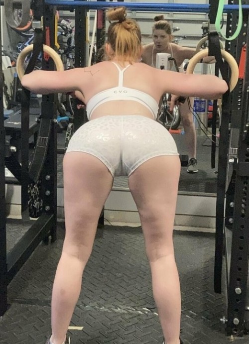 Bootyshortsgirl-17.jpg